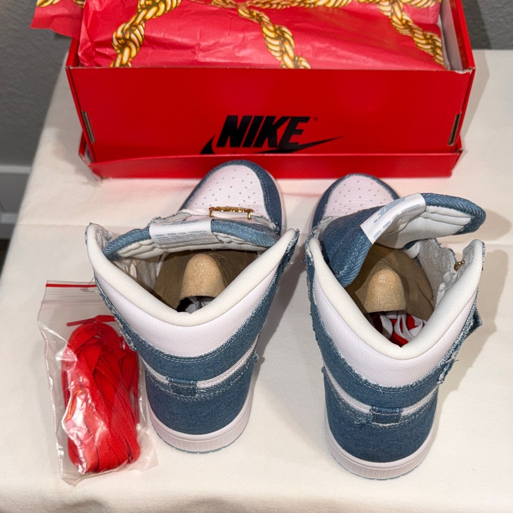Nike Red and Gold Chain Design Sneakers - Picture 5 of 6